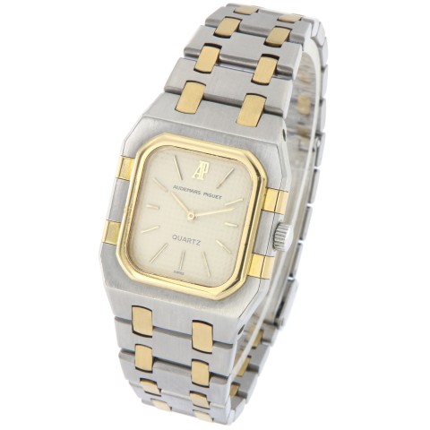 Royal Oak Lady, Stainless Steel and 18kt Yellow Gold ref. 6010SA from 80s