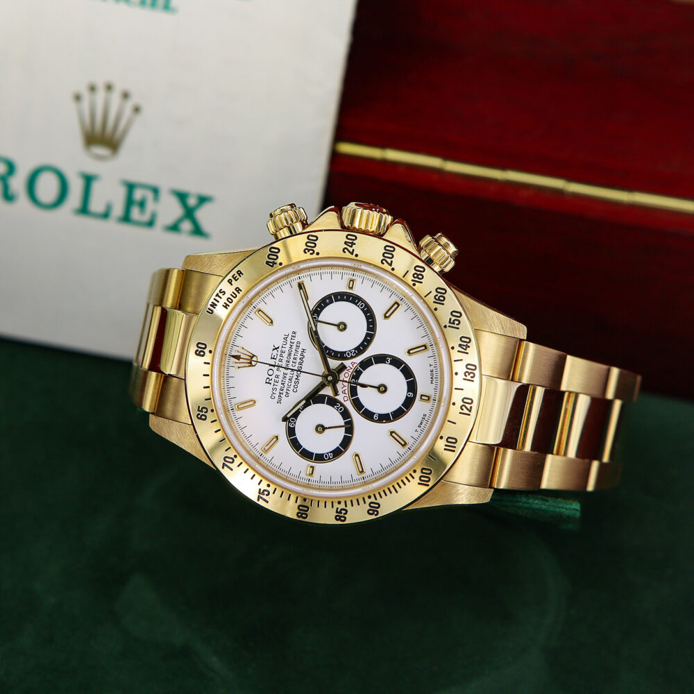 Rolex Daytona Zenith, 18kt Gold, “6 inverted” Dial, Ref. 16528, Full Set 1993 and Services