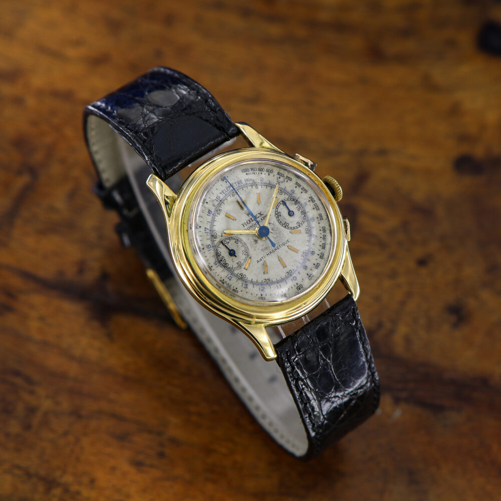 Rolex Vintage Chronograph Ref.3055 called “Piccolino” 18kt Yellow Gold, 200 pcs, from 40s