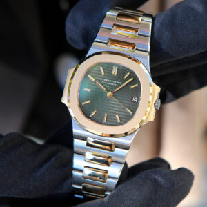 Patek Philippe ref.3800 Steel and Gold Amazing Green Patina Dial from year 1982