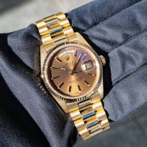 Rolex Day-Date 18kt Yellow Gold, ref.18038, Bronze Dial, from 1977, with service Rolex